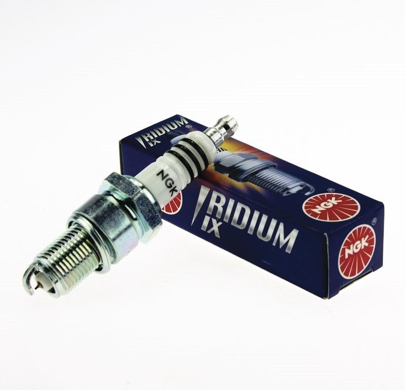 NGK CR6HIX Spark plug 125 YBR Yamaha